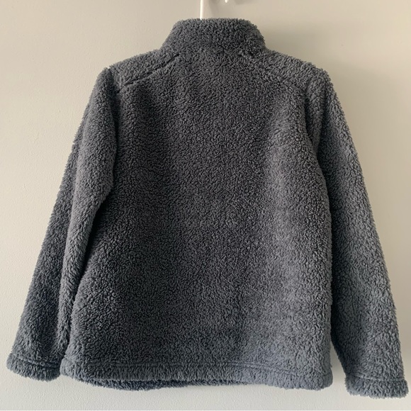 Patagonia top - Picture 7 of 7